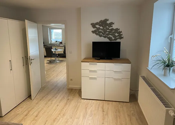 아파트 Mit Seeblick 샬베우츠